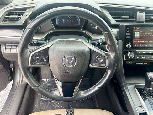 Used 2020 Honda Civic EX image 11