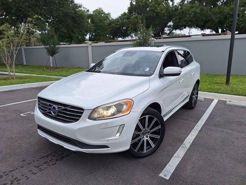 Used 2015 Volvo XC60 T6 Platinum FWD image 1