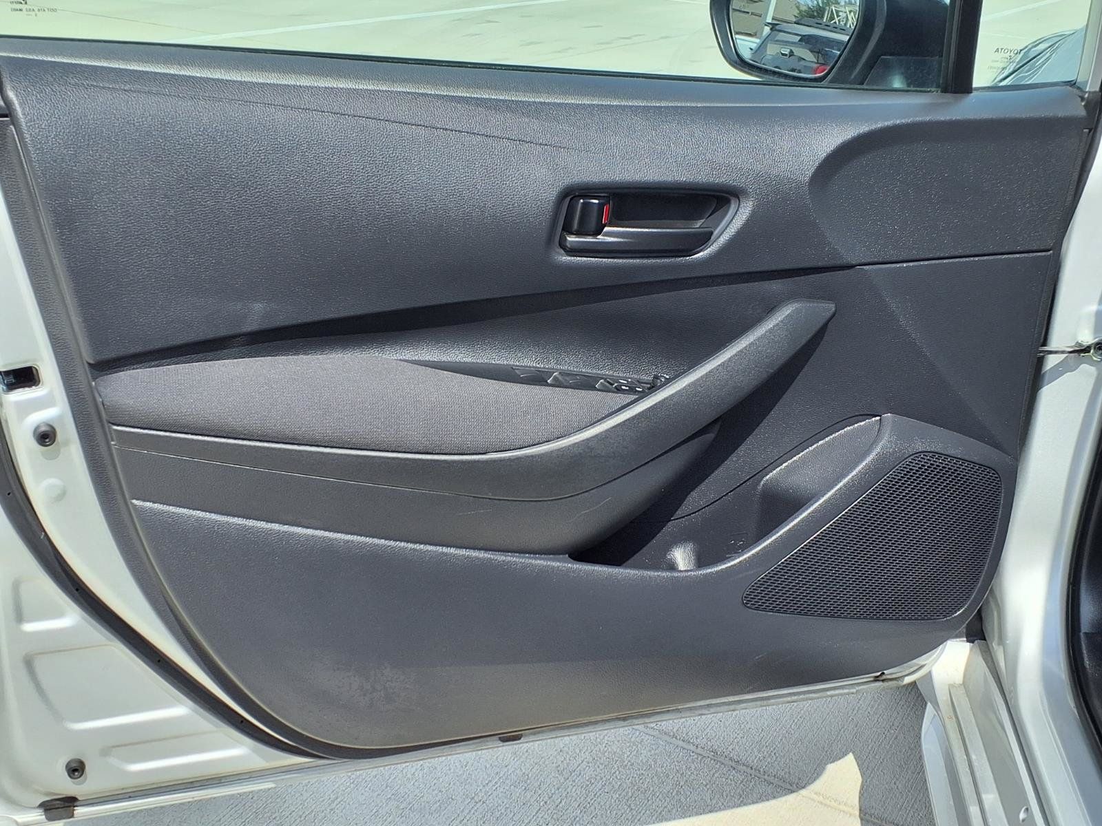 Used 2026 Toyota Corolla LE FWD image 25