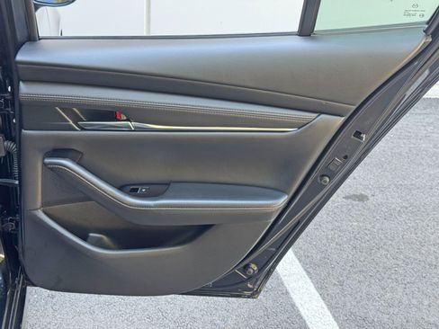 Used 2024 MAZDA MAZDA3 2.5 Turbo Sedan w/Premium Plus image 44