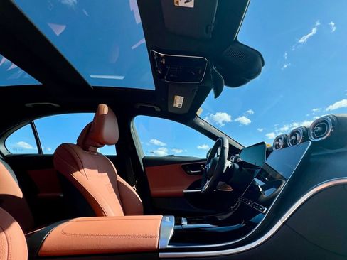 Certified 2026 Mercedes-Benz C 300 4MATIC Sedan image 10