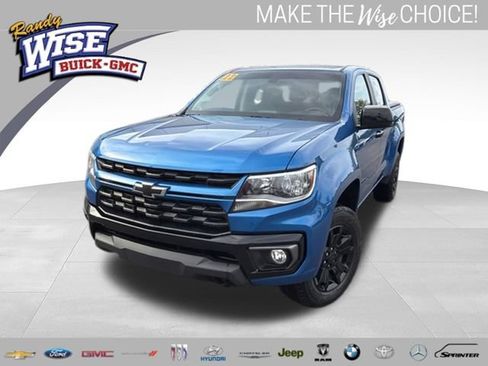 Certified 2022 Chevrolet Colorado LT w/ LT Convenience Package AWD/4WD image 1