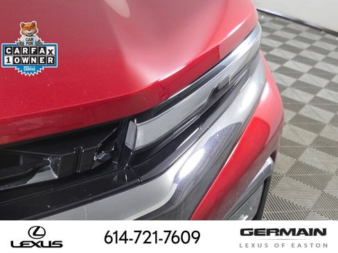 Used 2025 Chevrolet Traverse Z71 AWD/4WD image 14