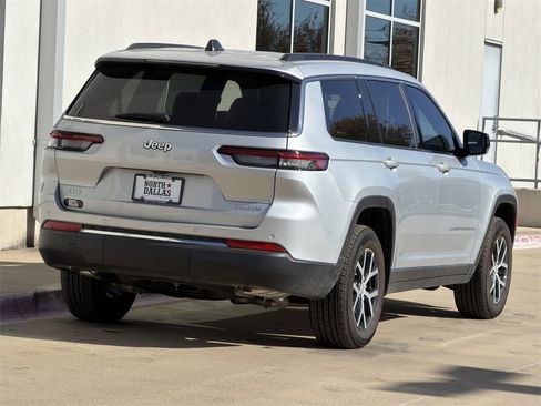 New 2025 Jeep Grand Cherokee L Limited w/ Trailer Tow Package image 5