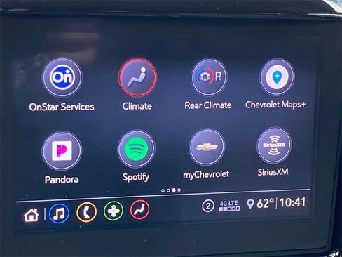 Used 2021 Chevrolet Traverse LT image 38