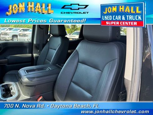 Used 2021 Chevrolet Silverado 1500 LT Trail Boss w/ LT Trail Boss Premium Package AWD/4WD image 16