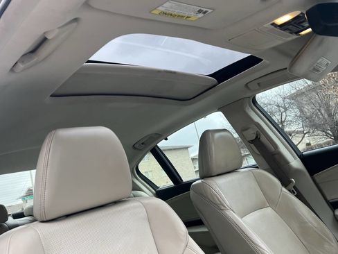 Used 2016 Acura RLX w/ Advance Package image 11