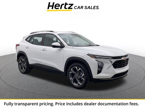 Used 2025 Chevrolet Trax LT w/ LT Convenience Package FWD image 1