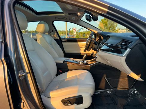 Used 2014 BMW 535d xDrive AWD/4WD image 16