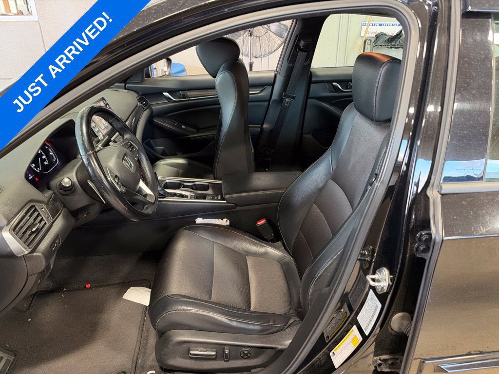 Certified 2018 Honda Accord Sport image 7