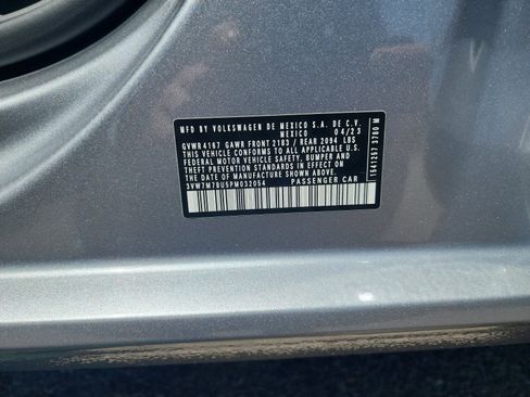 Used 2023 Volkswagen Jetta SE FWD image 25