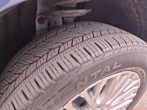 Certified 2024 GMC Acadia Denali w/ LPO, Floor Liner Package FWD image 15