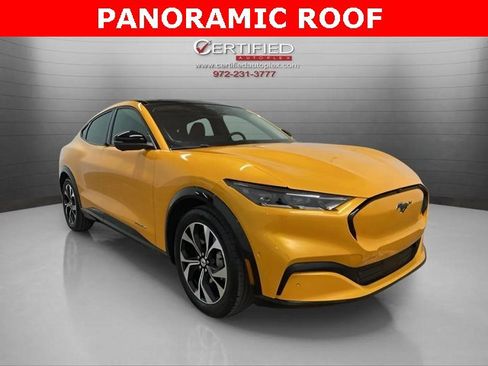 Used 2023 Ford Mustang Mach-E Premium image 3