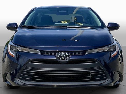 Used 2024 Toyota Corolla LE FWD image 4