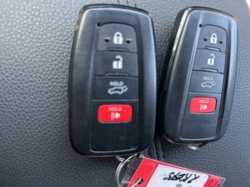 Used 2025 Toyota RAV4 XSE w/ Advanced Technology Package image 26