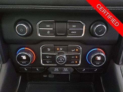 Used 2022 Chevrolet Tahoe Z71 w/ Z71 Off-Road Package image 21