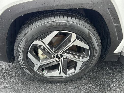 Used 2024 Hyundai Tucson Limited image 31