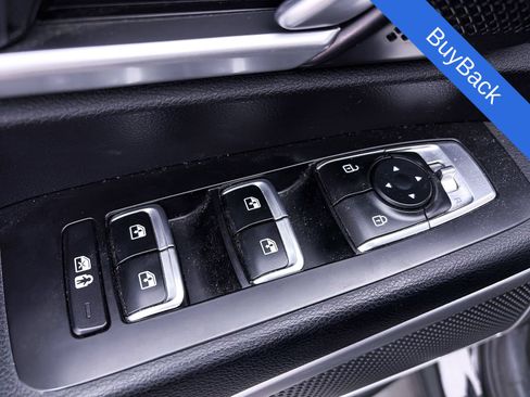 Used 2020 Kia Telluride LX AWD/4WD image 16