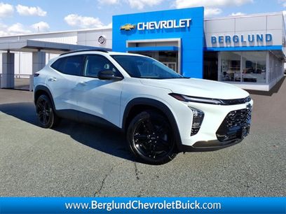 New 2026 Chevrolet Trax ACTIV w/ Sunroof Package