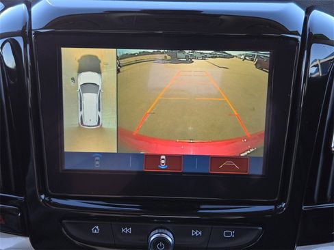 Used 2019 Chevrolet Traverse High Country image 13