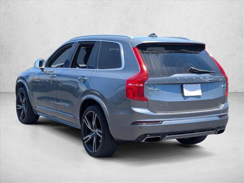 Used 2018 Volvo XC90 T5 R-Design w/ Convenience Package AWD/4WD image 7