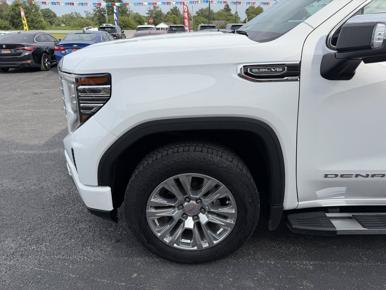 Used 2024 GMC Sierra 1500 Denali w/ Technology Package AWD/4WD image 14