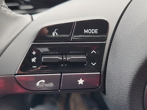 New 2026 Hyundai Elantra Sport FWD image 11