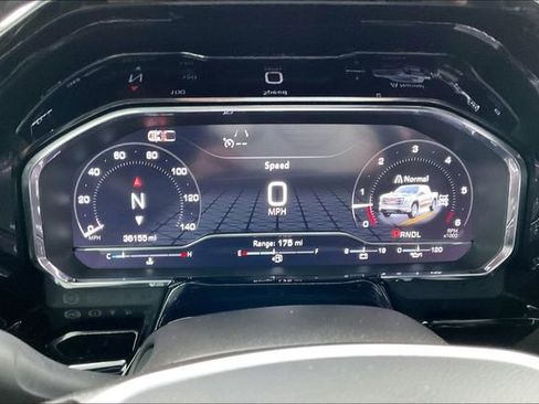 Used 2024 GMC Sierra 1500 SLE w/ X31 Off-Road Package image 10