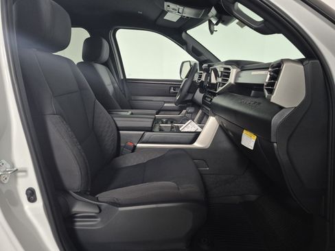 New 2026 Toyota Tundra SR5 AWD/4WD image 34