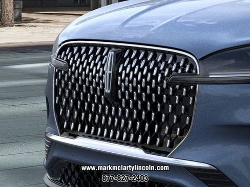 New 2026 Lincoln Aviator Reserve AWD/4WD image 17