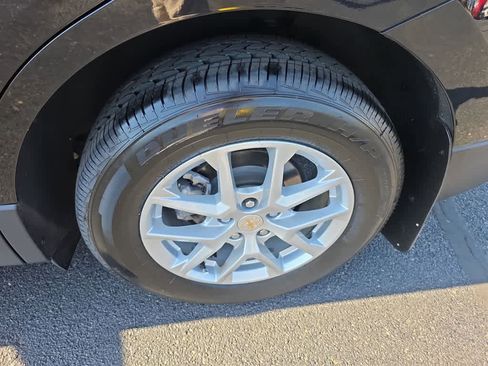 Used 2023 Chevrolet Equinox LT AWD/4WD image 49