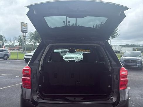 Used 2016 Chevrolet Equinox LT w/ Convenience Package FWD image 10