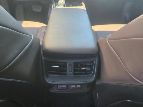 Used 2025 Lexus ES 300h w/ Premium Package FWD image 8