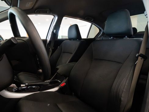 Used 2014 Honda Accord LX image 12