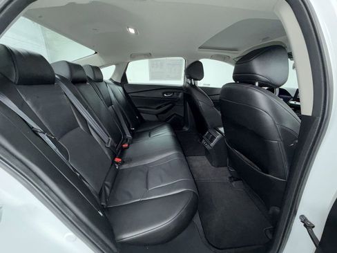 Certified 2024 Honda Accord Touring image 17