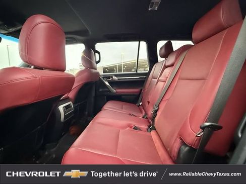 Used 2021 Lexus GX 460 Premium w/ Premium Package AWD/4WD image 29