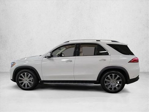 Certified 2024 Mercedes-Benz GLE 450 4MATIC image 9