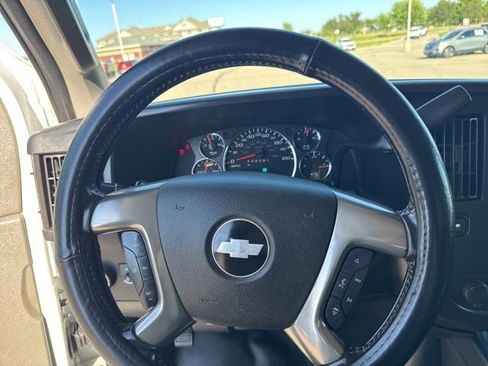 Used 2017 Chevrolet Express 3500 LS w/ Cold Climate Package image 12
