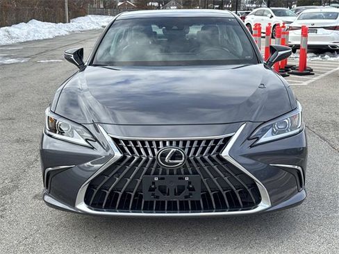 Certified 2023 Lexus ES 350 w/ Premium Package image 2