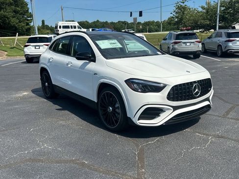 New 2026 Mercedes-Benz GLA 35 AMG GLA 35 AMG image 2