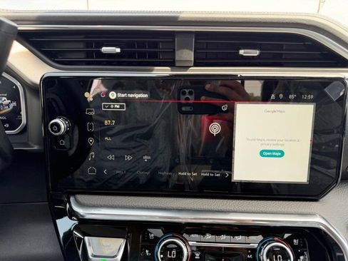 New 2026 GMC Sierra 2500 Denali w/ Denali Reserve Package AWD/4WD image 13