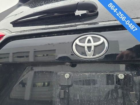 Used 2024 Toyota RAV4 XLE image 18