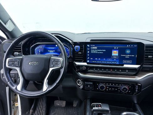 Used 2022 Chevrolet Silverado 1500 RST image 8