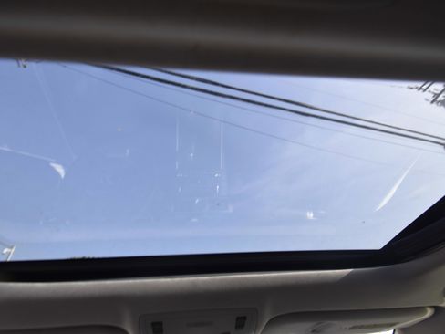 Used 2015 Lexus IS 250 w/ Navigation System Package image 15