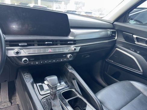 Used 2023 Kia Telluride S w/ S Sunroof Package image 11