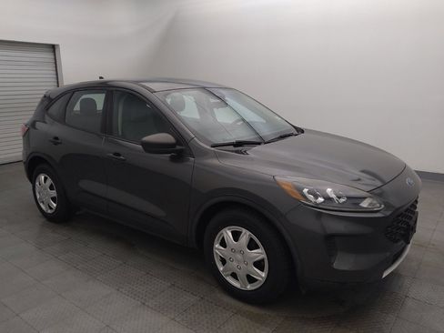 Used 2020 Ford Escape S image 11