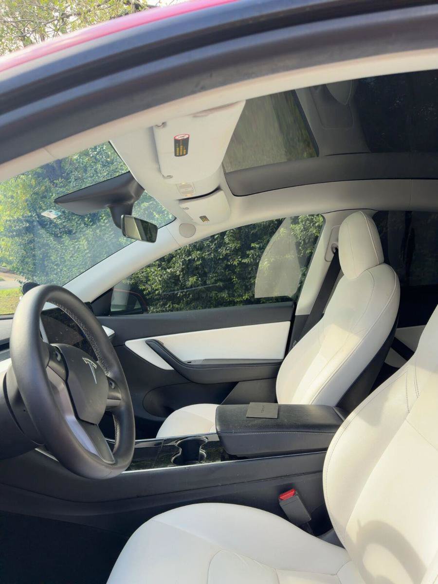 Used 2021 Tesla Model Y Performance AWD/4WD image 5