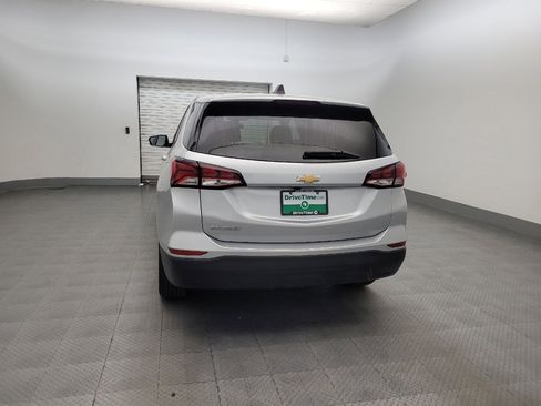 Used 2022 Chevrolet Equinox LS FWD image 6