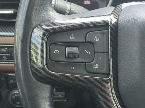 Used 2021 Chevrolet Suburban High Country w/ Premium Package AWD/4WD image 30