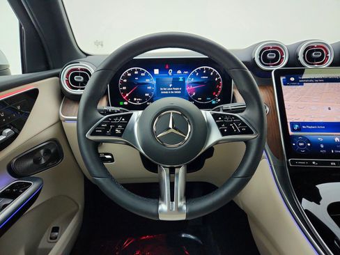 Certified 2026 Mercedes-Benz GLC 300 image 27